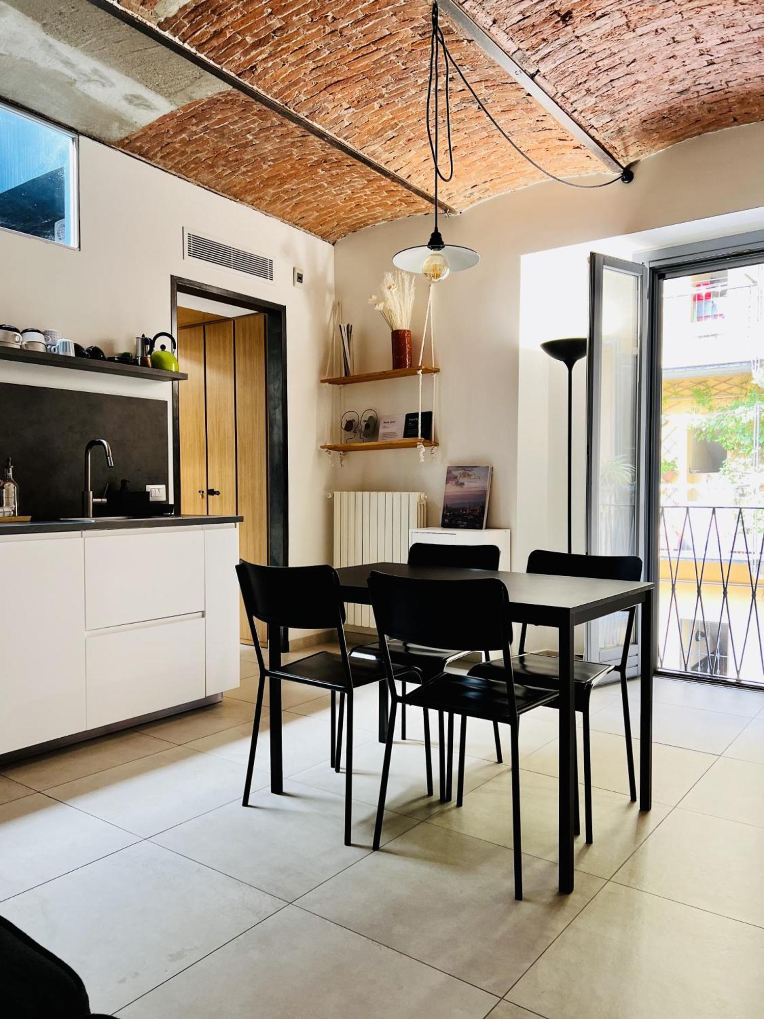 Bilocale Su Corte Milanese Exteriér fotografie